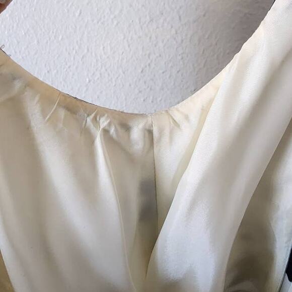 Carmen Marc Valvo Collection Belted Floral Pleated Skirt Dress Size 10 - Picture 8 of 8